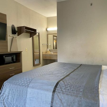 Fairview Inn & Suites Mobile Eksteriør billede