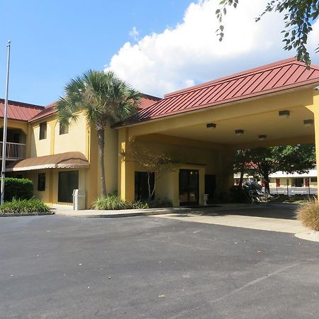 Fairview Inn & Suites Mobile Eksteriør billede