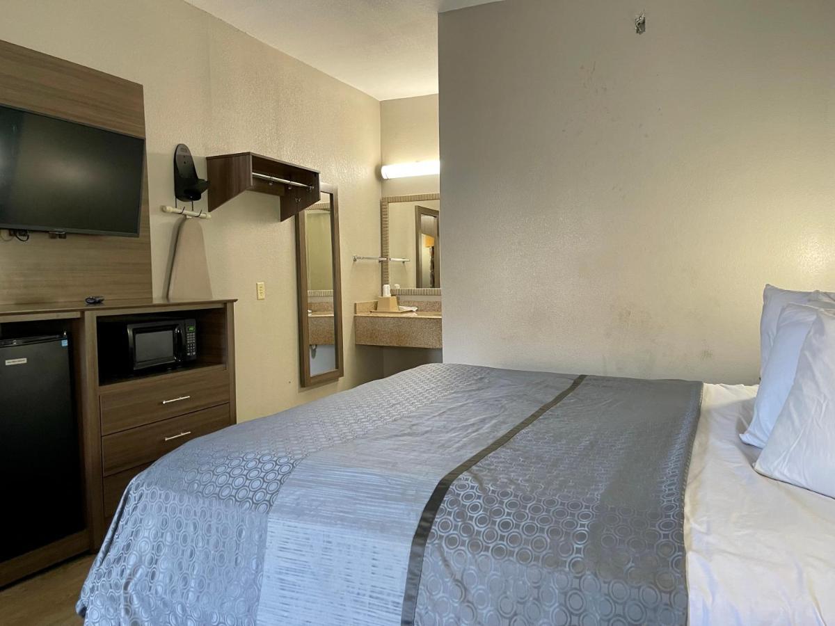 Fairview Inn & Suites Mobile Eksteriør billede
