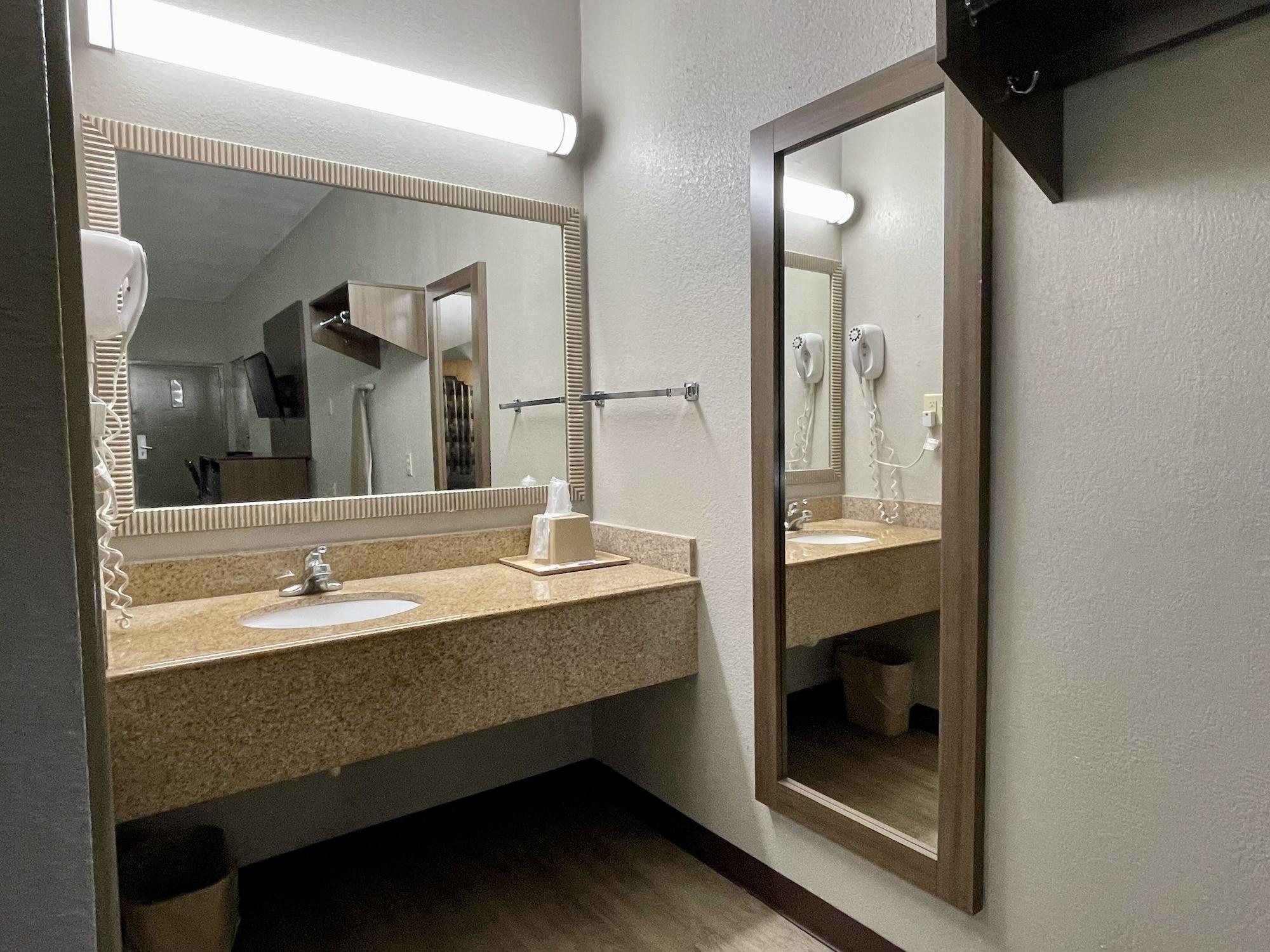 Fairview Inn & Suites Mobile Eksteriør billede