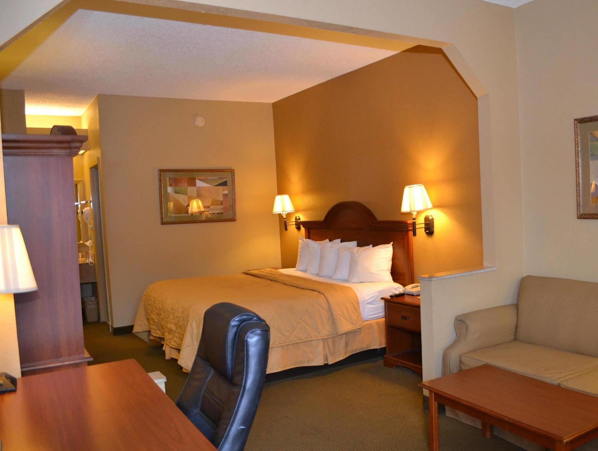 Fairview Inn & Suites Mobile Eksteriør billede