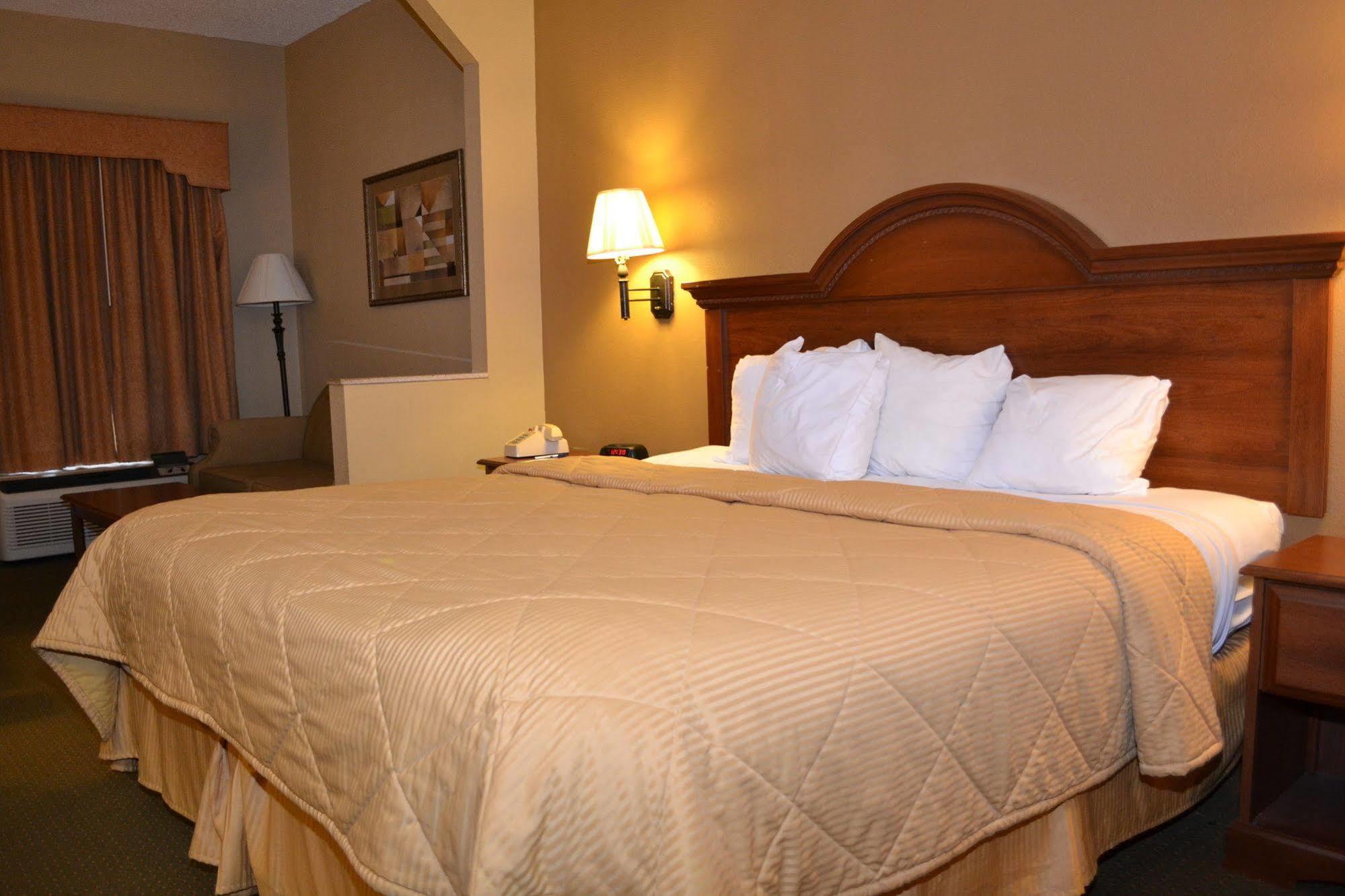 Fairview Inn & Suites Mobile Eksteriør billede