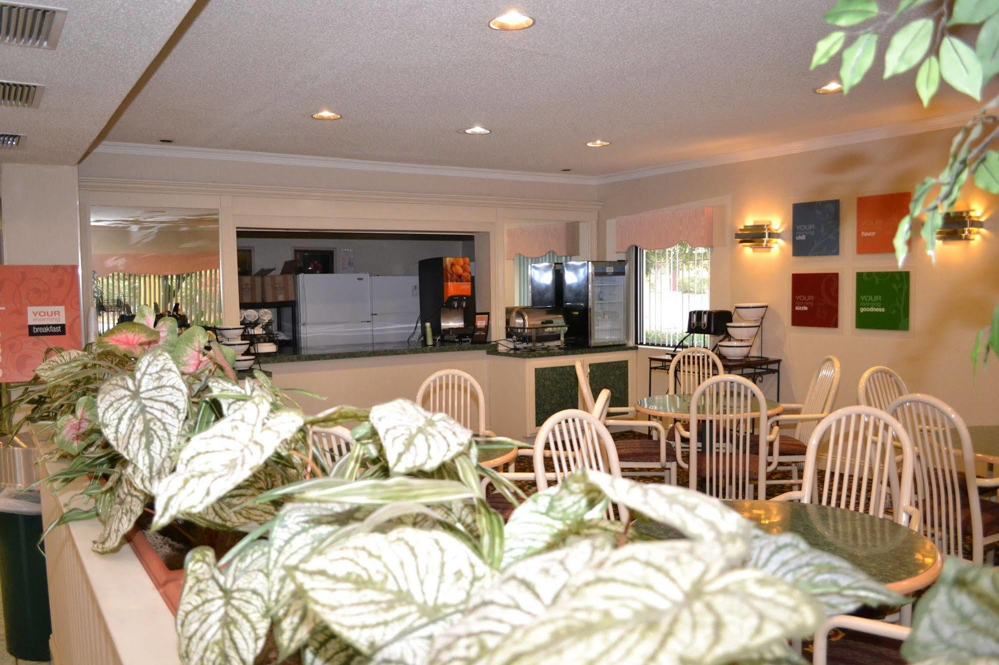Fairview Inn & Suites Mobile Eksteriør billede