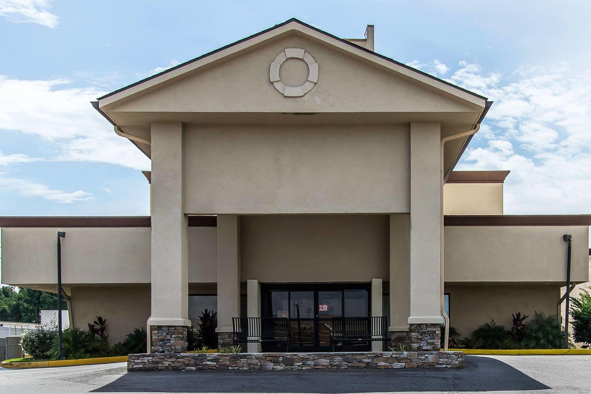 Fairview Inn & Suites Mobile Eksteriør billede